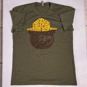 Sz L Smokey Bear T Shirt
